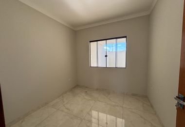 Casa à venda - Novo Centro Universitário 