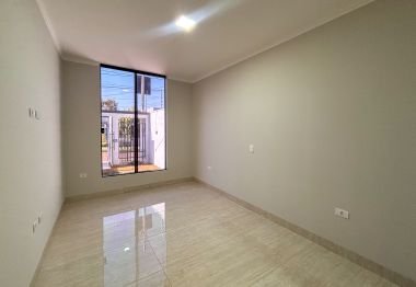 Casa a Venda - Jardim Flora II