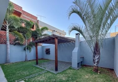 Casa - Jardim Flora