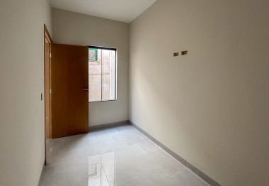 Casa à Venda - Residencial Parque do Lago