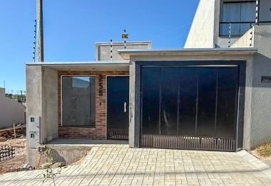 Casa à venda - Jardim Flora IV