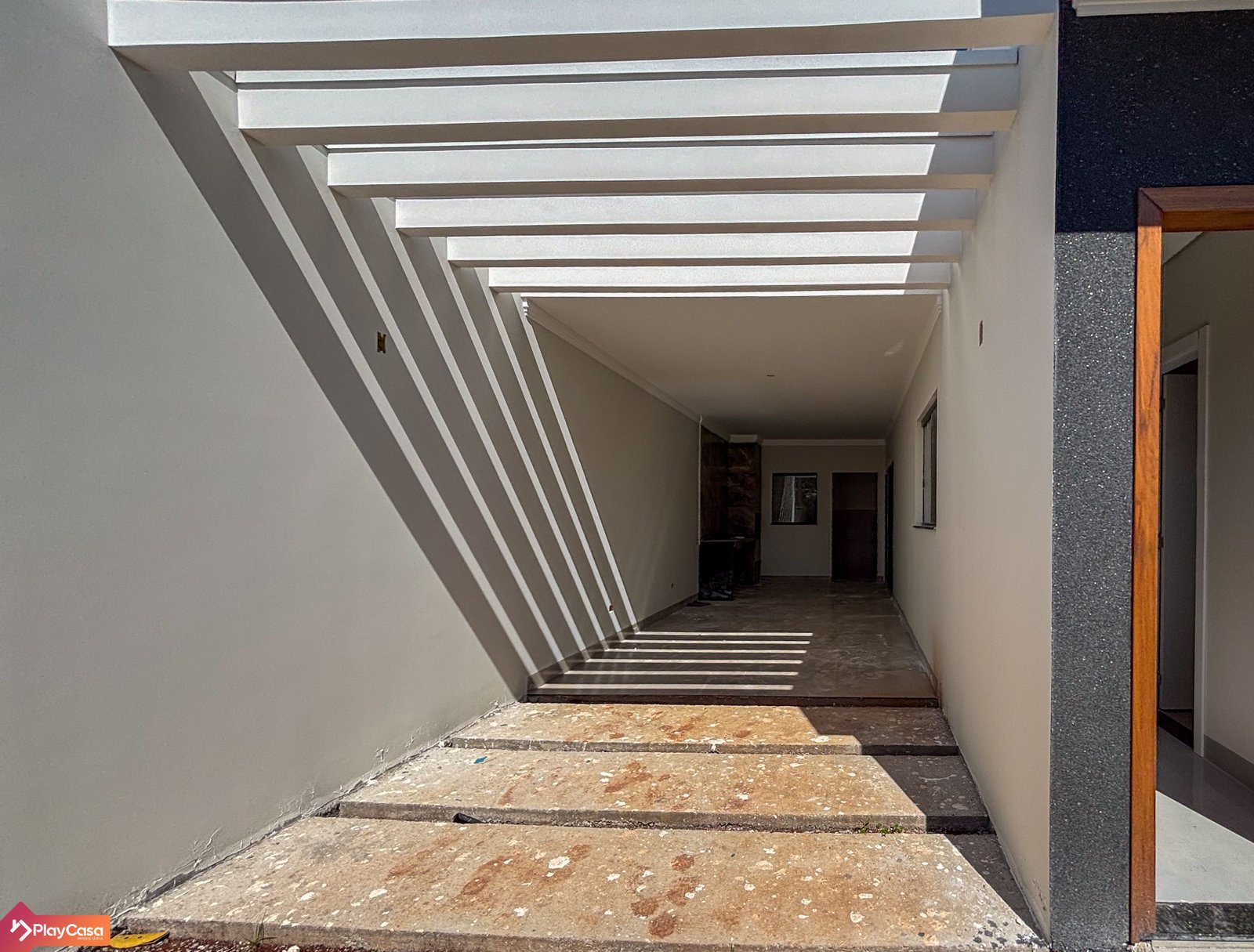 Casa em Construção - Novo Centro Universitário 
