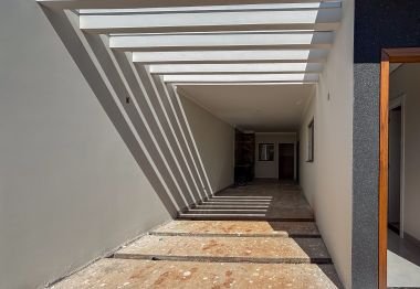 Casa em Construção - Novo Centro Universitário 