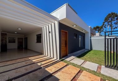 Casa em Construção - Novo Centro Universitário 